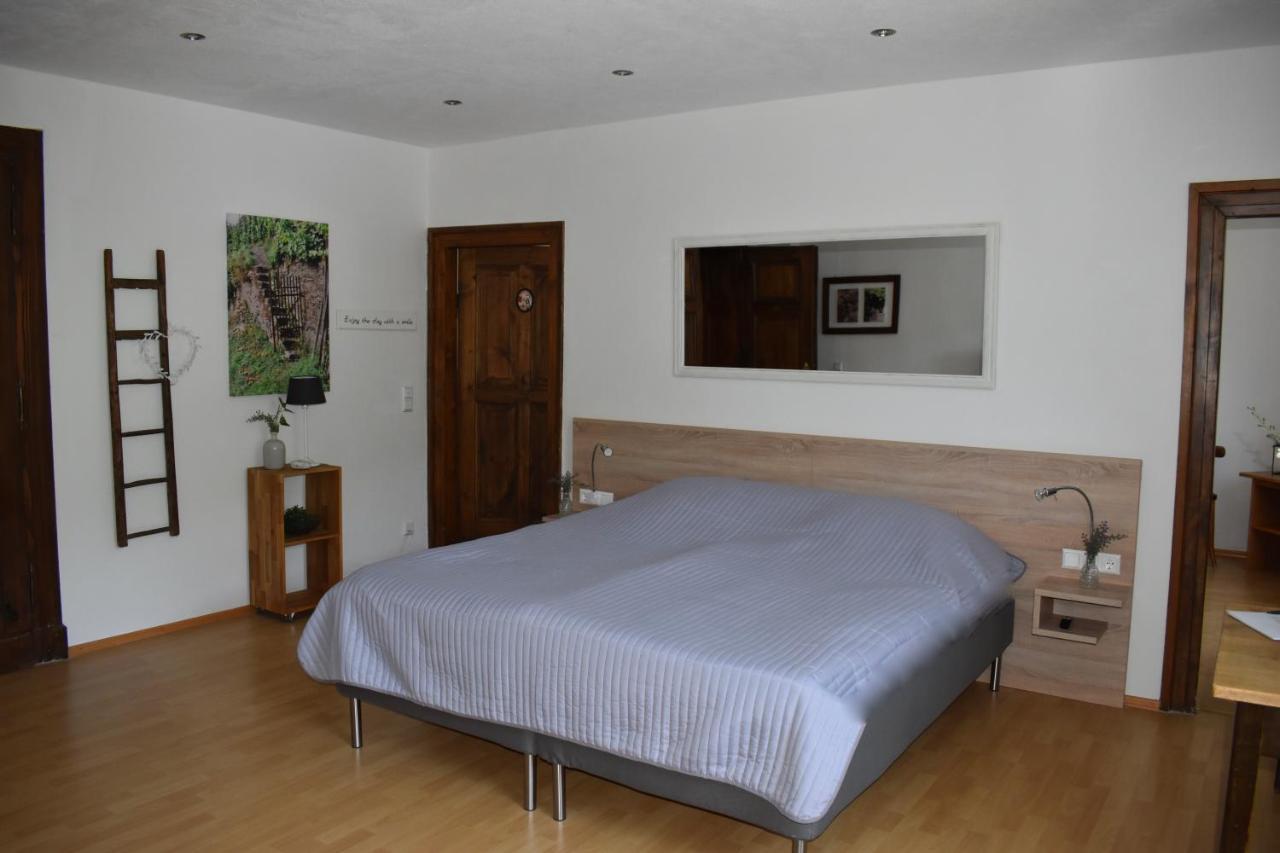 Landgasthof Zur Sonne Enkirch Zewnętrze zdjęcie